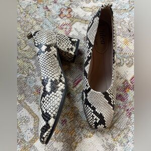 L’Idea By Lori Vero Cuoio Snake Print Block 2” Heels Pumps Italy